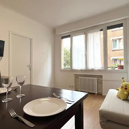 16eme Arrondissement Charmant Cozy Pour 4 * Parigi
